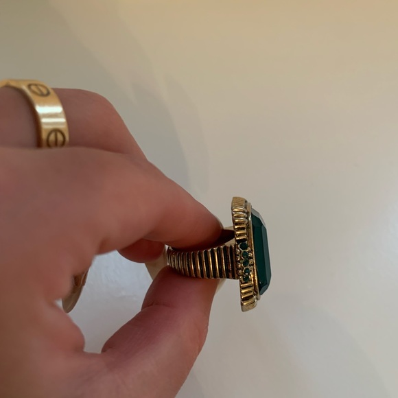 Emerald Ring - Picture 3 of 4